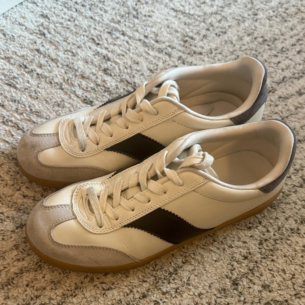 Classic White and Black Womens Sneakers